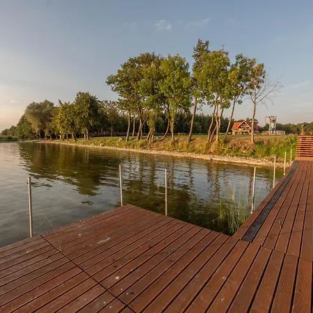 Villa Harsz152 *